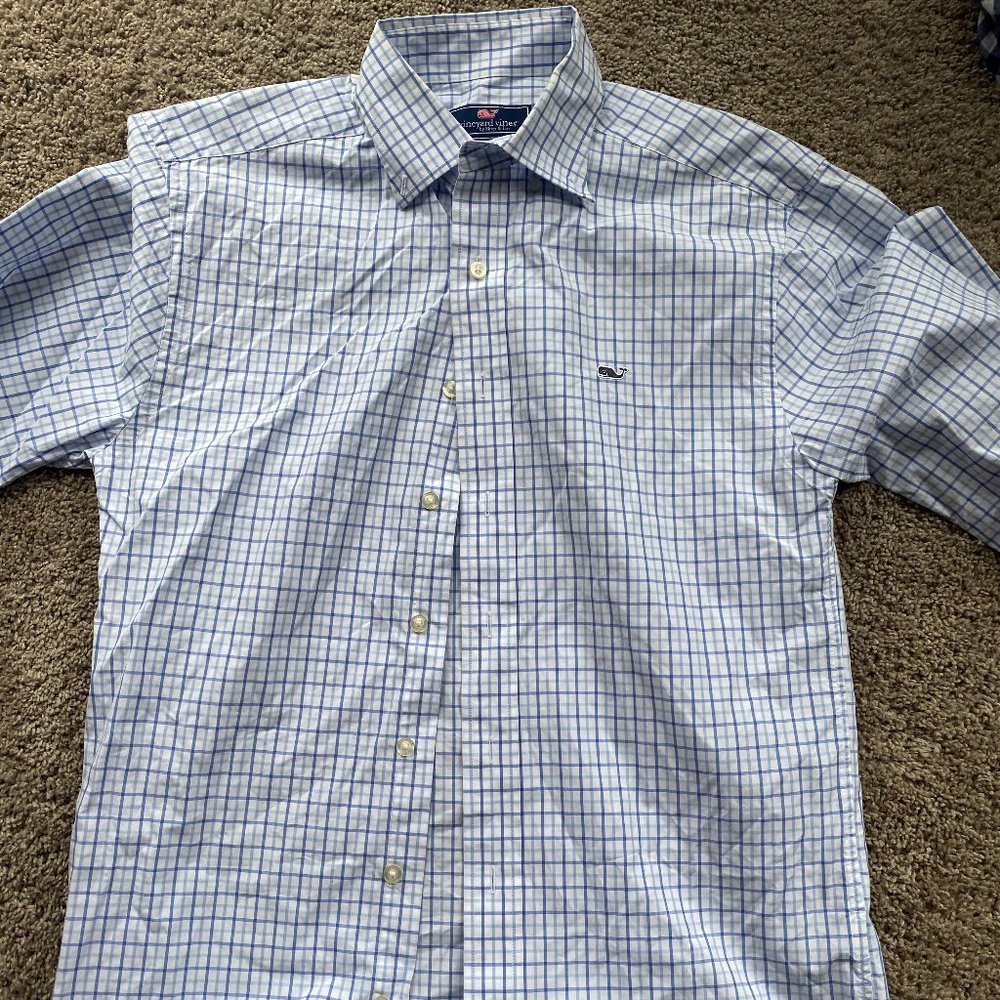 Vineyard Vines Button Down (Small)